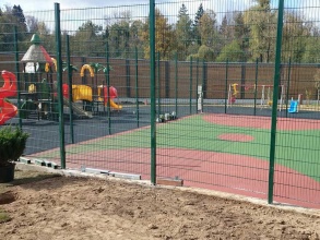 Забор на детскую площадку 50 метров фото в Менделеево