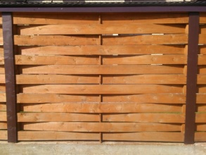 Деревянный забор плетёнка 12 метров фото в Менделеево